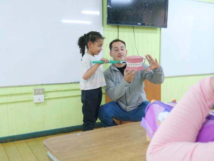 AquaChile impulsa operativo dental gratuito en Puerto Octay