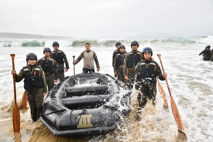 Con resiliencia, técnica y liderazgo se forman los cabos y soldados dragoneantes