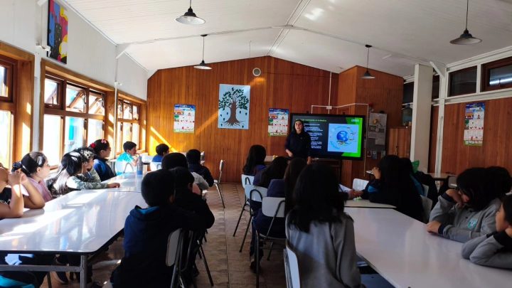 Liceo de Melinka realizó una serie de talleres